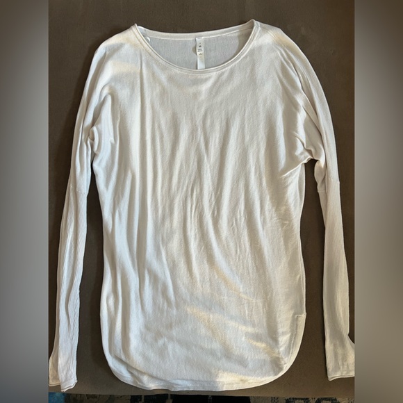 Lululemon sweater - Picture 1 of 4